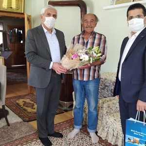 "Babalar Günü" Münasebetiyle Şehit Babaları Ziyaret Edildi - fotoğraf 2