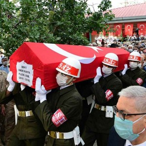 Şehit Piyade Uzman Onbaşı Ömer Kahya Tekbir ve Dualarla Ebediyete Uğurlandı - fotoğraf 3