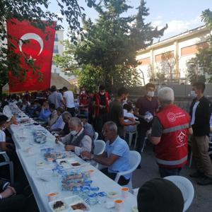 Aziz Şehidimiz P. Teğmen Yunus GÜL, Okunan Mevlid-i Şerif ve Dualarla Anıldı - fotoğraf 5