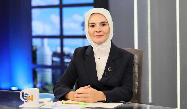 Bakanımız Göktaş, canlı yayında soruları yanıtladı