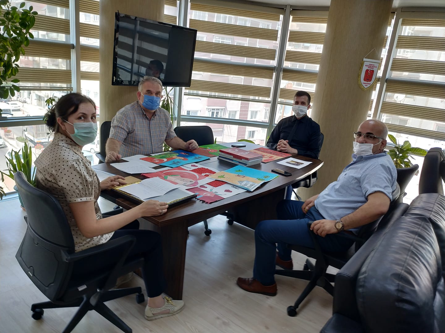 15 Temmuz Temalı Şiir Ve Resimlerin Değerlendirilmesi