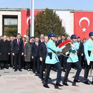 Bakan Selçuk: “23 Nisan, Dünyada Çocuklara Bayram Armağan Eden Tek Millet Oluşumuzun Sembolüdür”  - fotoğraf 9