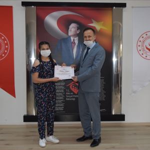 “15 Temmuz” konulu Şiir ve Resim Yarışmasında Dereceye Giren Katılımcılar Ödüllendirildi - fotoğraf 6