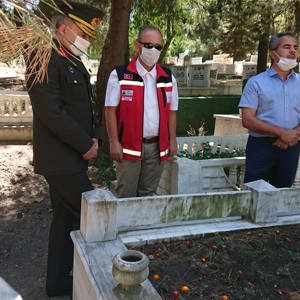 15 Temmuz Demokrasi ve Milli Birlik Günü Kapsamında  Şehit Kabirleri Ziyaret Edildi - fotoğraf 31