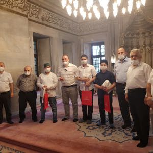 Kuran-ı Kerim Okuma Yarışması’nda dereceye giren çocuklarımız, #15Temmuz’da vatan mücadelesi veren şehitlerimizi dualarıyla andı. - fotoğraf 1