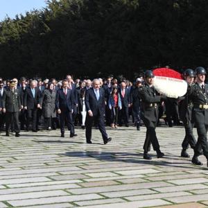 Bakan Selçuk: “23 Nisan, Dünyada Çocuklara Bayram Armağan Eden Tek Millet Oluşumuzun Sembolüdür” - fotoğraf 8