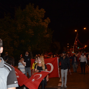 Van'da 15 Temmuz Demokrasi ve Milli Birlik Günü Dolayısıyla Etkinlikler Düzenlendi - fotoğraf 7