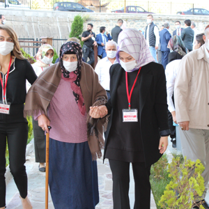 15 Temmuz Şehit ve Gazilerimiz  Onuruna Yemek Verildi - fotoğraf 4