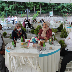 15 Temmuz Şehit ve Gazilerimiz  Onuruna Yemek Verildi - fotoğraf 8