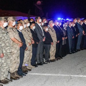 Düşen Uçakta Şehit Olan Polislerimiz Törenle Memleketlerine Uğurlandı - fotoğraf 6