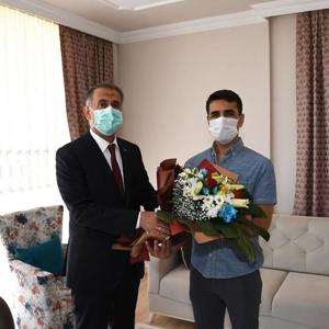 Kahraman Gazilerimizi ve 15 Temmuz Resim Sergisini Ziyaret Ettik - fotoğraf 19