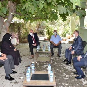 Sayın Valimiz Ömer Faruk Coşkun Şehit Niyazi Ergüven’in Ailesini Ziyaret Etti - fotoğraf 4