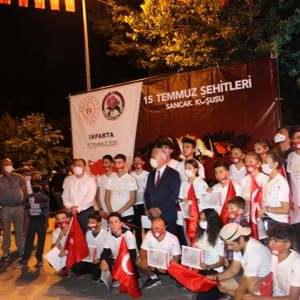 15 Temmuz Demokrasi ve Birlik Günü' nde Çocuklarımızda nöbetteydik. - fotoğraf 4