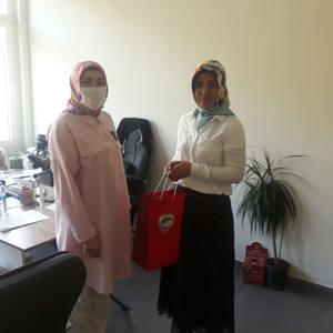 Bayram Arifesinde Şehitlerimizin Ailelerini Ziyaret Ettik - fotoğraf 10