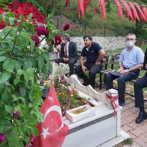 Şehit Eren Bülbülümüz Dualarla anıldı. - fotoğraf 10