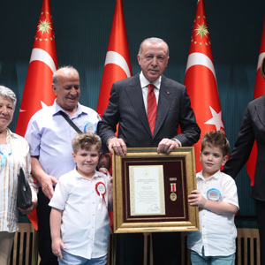 Cumhurbaşkanlığı Himayelerinde Gerçekleştirilen Devlet Övünç Madalyası Tevcih Töreni - fotoğraf 8