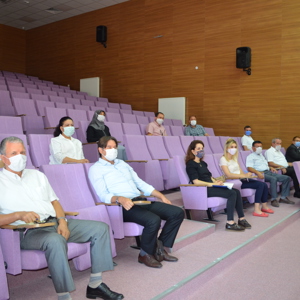 İl Aylık Değerlendirme Toplantısı, İl Müdürümüz Sayın Bekir YÜMNÜ, İl Müdür yardımcıları ve Kuruluş Müdürlerinin katılımıyla il müdürlüğümüz konferans salonumuzda gerçekleştirilmiştir. - fotoğraf 2