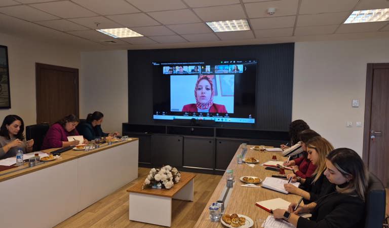 Üniversitelerin Aile, Toplum ve Kadın Çalışmaları Uygulama ve Araştırma Merkezleriyle Bilgilendirme ve Değerlendirme Toplantısı Gerçekleştirildi