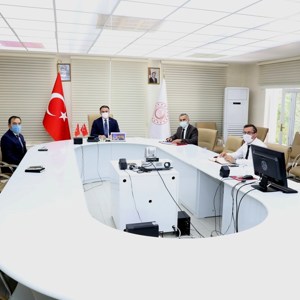 Vali Dr. Ozan BALCI Yatılı Kuruluşlarımızın İdarecileri İle Pandemi Süreci Çalışmalarını Değerlendirdi - fotoğraf 1