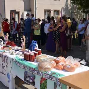 Edirne “Kadın El Emeği Ürünleri Satış ve Tanıtım Otobüsü” Çalışmalara Başladı - fotoğraf 17