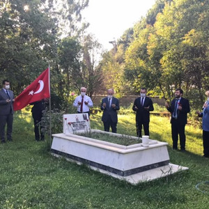Soma Şehitliğine Ziyarette Bulunduk - fotoğraf 1