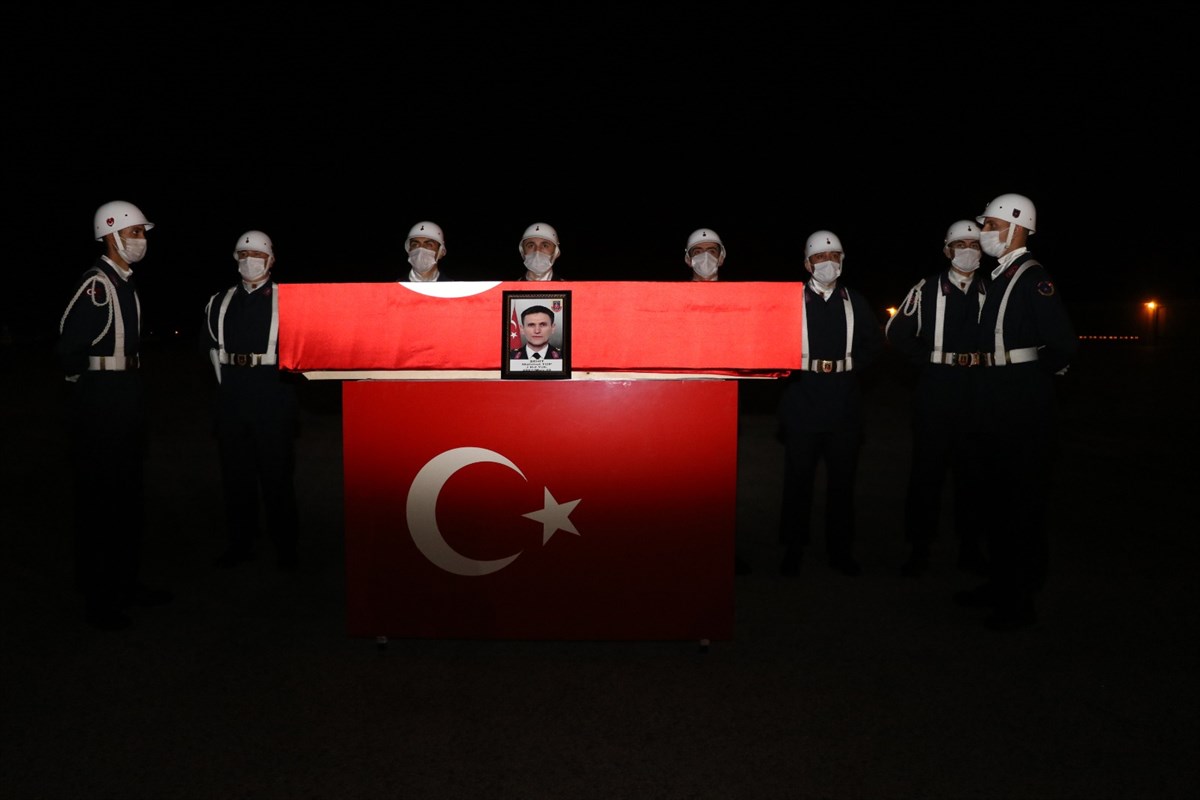 Çatak Şehitleri Törenle Memleketlerine Uğurlandı