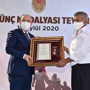 Devlet Övünç Madalyası ve Beratı Tevcih Töreni Düzenlendi - fotoğraf 11