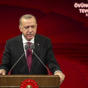 Şehit Yakınları ile Gazi ve Gazi Yakınlarına Devlet Övünç Madalyası - fotoğraf 5