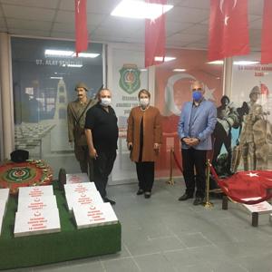 İl Müdürümüz Arzu Gür, 19 Eylül Gaziler Günü dolayısıyla ilimizdeki şehit ve gazi derneklerini ziyaret etti. - fotoğraf 2