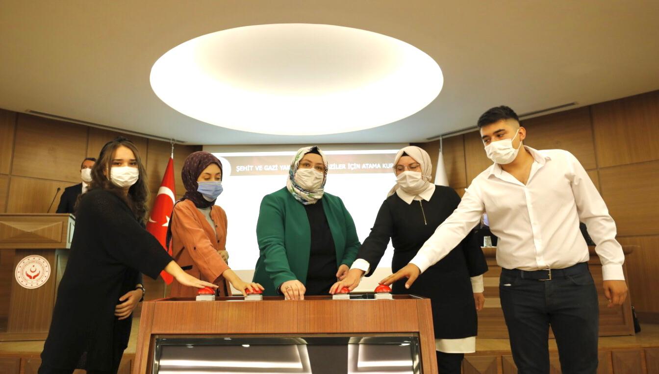 209 Şehit Yakını, Gazi ve Gazi Yakınının Kamuda İstihdamı İçin Atama Töreni Yapıldı