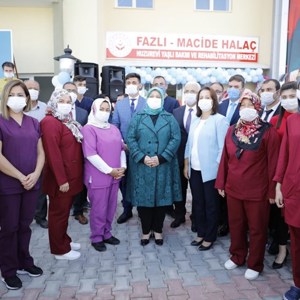 Bakan SELÇUK, Afyonkarahisar'da Huzurevi Açılışına Katıldı - fotoğraf 2