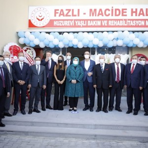 Bakan SELÇUK, Afyonkarahisar'da Huzurevi Açılışına Katıldı - fotoğraf 1
