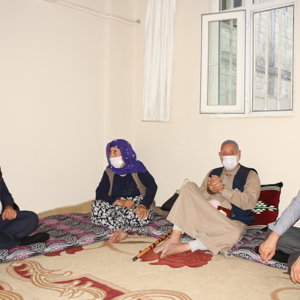 Dünya Yaşlılar Gününde Şehidimizin Anne ve Babasına Ziyaret. - fotoğraf 2