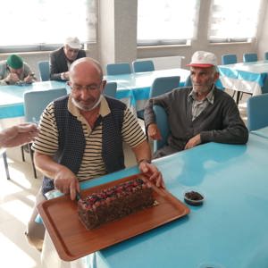 1 Ekim Dünya Yaşlılar Günü Kapsamında Çeşitli Etkinlikler Düzenlendi - fotoğraf 2