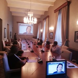 Bakanımız Zehra Zümrüt Selçuk, Akdeniz bölgesindeki kadın kooperatifleri ile telekonferans yöntemiyle toplantı gerçekleştirdi. - fotoğraf 2