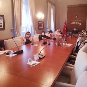 Bakanımız Zehra Zümrüt Selçuk, Akdeniz bölgesindeki kadın kooperatifleri ile telekonferans yöntemiyle toplantı gerçekleştirdi. - fotoğraf 4