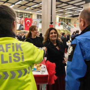 CUMHURİYETİMİZİN 103’ÜNCÜ YIL DÖNÜMÜ RESEPSİYONLA KUTLANDI 🇹🇷 - fotoğraf 13