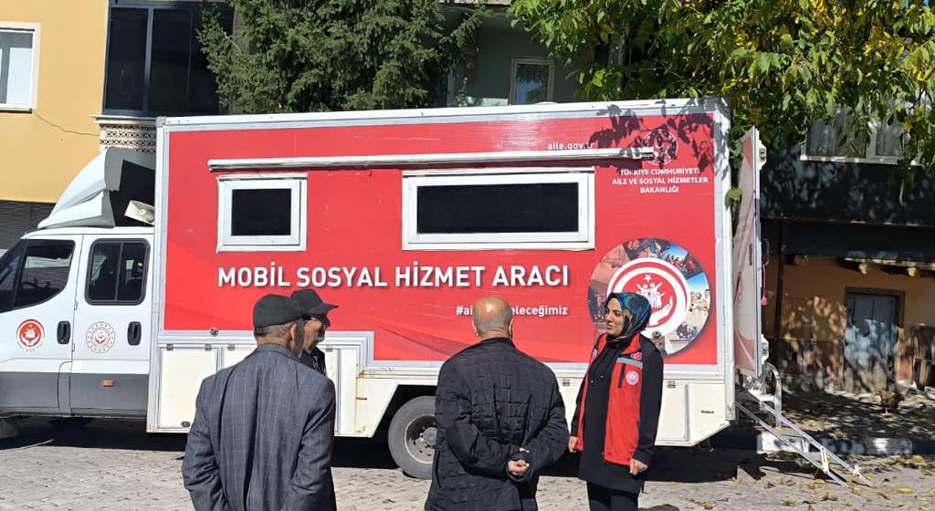 Mobil Sosyal Hizmet Aracımız Ünlüpınar Beldesinde