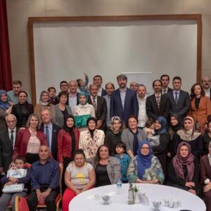  EVSAD Ramazan İftarında Hizmet Verilenler ile Hizmet Verenleri Buluşturdu - fotoğraf 3