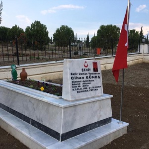 Manisa’da Şehidimizin Ailesine Ziyaret - fotoğraf 8