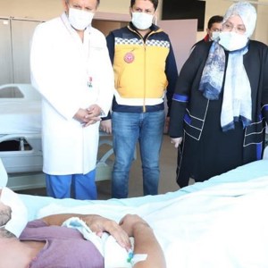Bakan Selçuk, İzmir’de Depremin Yaşandığı Bölgede İncelemelerde Bulundu - fotoğraf 7
