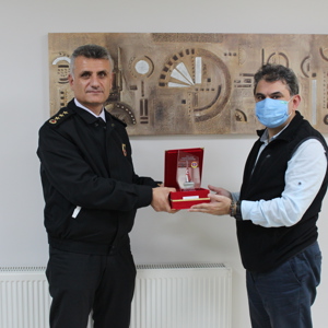 İl Jandarma Komutanımız Kahraman Gazilerimize Plaket Takdiminde Bulundu. - fotoğraf 1