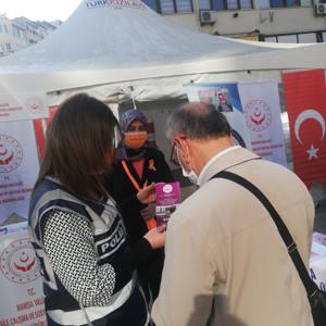 Kadına Yönelik Şiddet Konusunda Farkındalık Yaratmak Amacıyla Stand Kurduk - fotoğraf 3