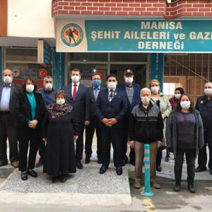 İl Müdürümüz M. Feridun GÜLGEÇ Manisa Şehit Aileleri Ve Gaziler Derneğini Ziyaret Etti - fotoğraf 1