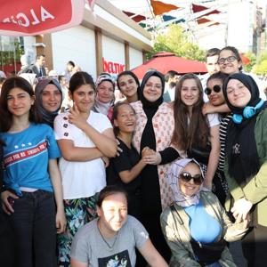 Bakan Selçuk, "Kardeş Buluşmaları Bayramlaşma Programı"na Katıldı  - fotoğraf 6