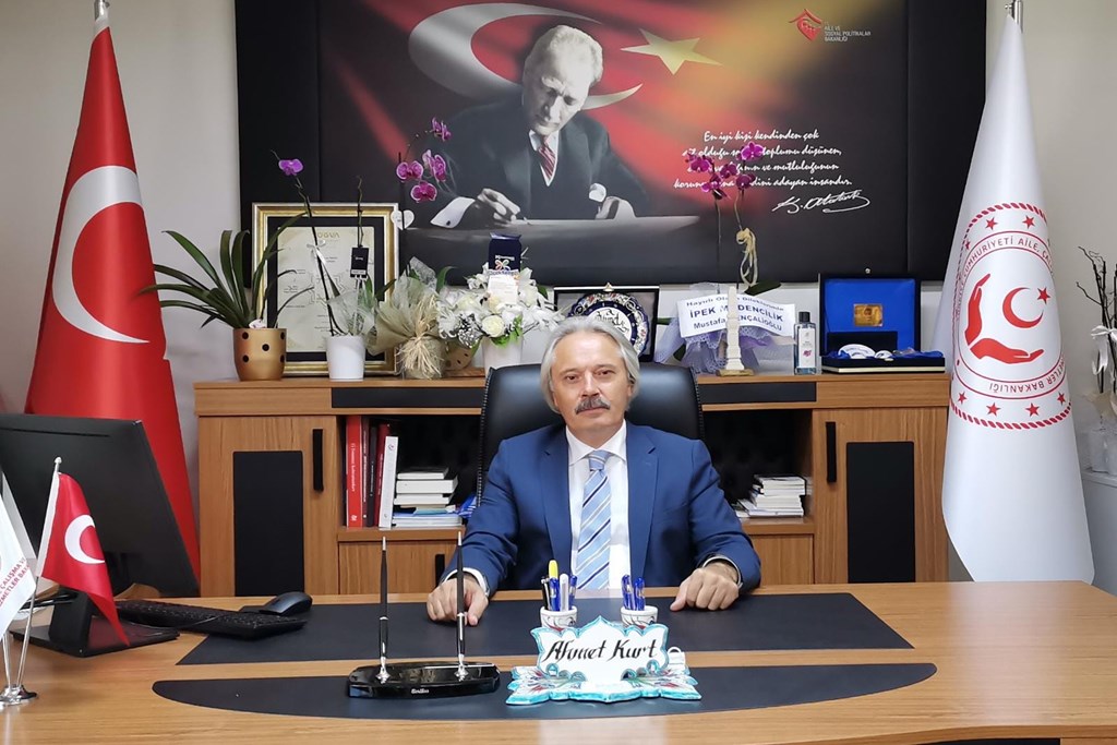 İl Müdürümüz Ahmet KURT'un 25 Kasım Kadına Yönelik Şiddete Karşı Uluslararası Mücadele Günü Mesajı