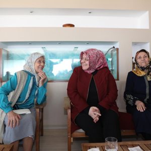  Bakan Selçuk, Ramazan Bayramı Dolayısıyla Bayram Mesajı Yayımladı ve Şehit Yakınlarımız ile Gazilerimizi Ziyaret Ederek, Çocuklarımız, Gençlerimiz ve Kıymetli Büyüklerimiz ile Bir Araya Geldi.  - fotoğraf 15