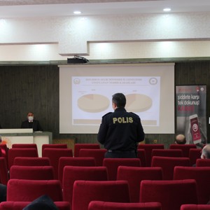 "Kadına Yönelik Şiddetle Mücadele Koordinasyon, İzleme ve Değerlendirme" Toplantısı Yapıldı - fotoğraf 14