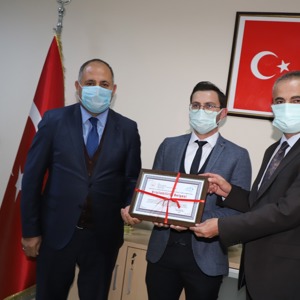 Hakkâri Devlet Hastanesine Erişilebilirlik Belgesi verildi - fotoğraf 2