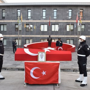 Şehit Polis Memuru Barış Göl Dualarla Ebediyete Uğurlandık - fotoğraf 5